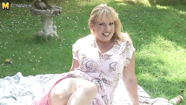 blonde misy vatana mafana no tafiditra amin'ity sehatra ity